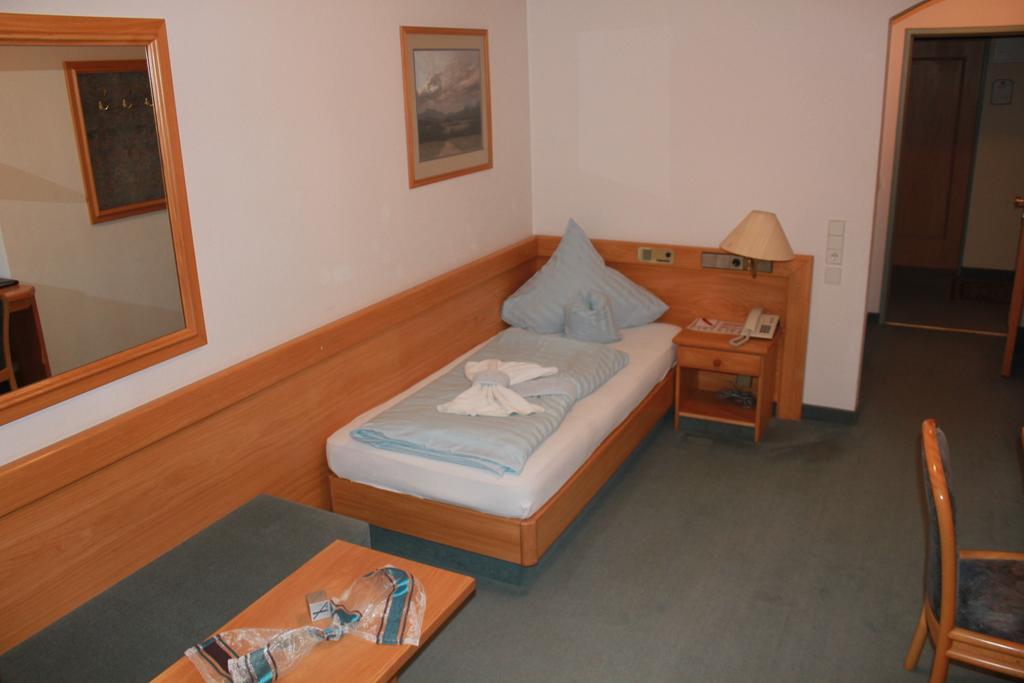 库尔福尔霍夫酒店 巴特恩多夫 客房 照片